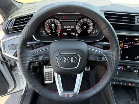 Used 2025 Audi Q3 2.0T Premium Plus AWD/4WD image 20