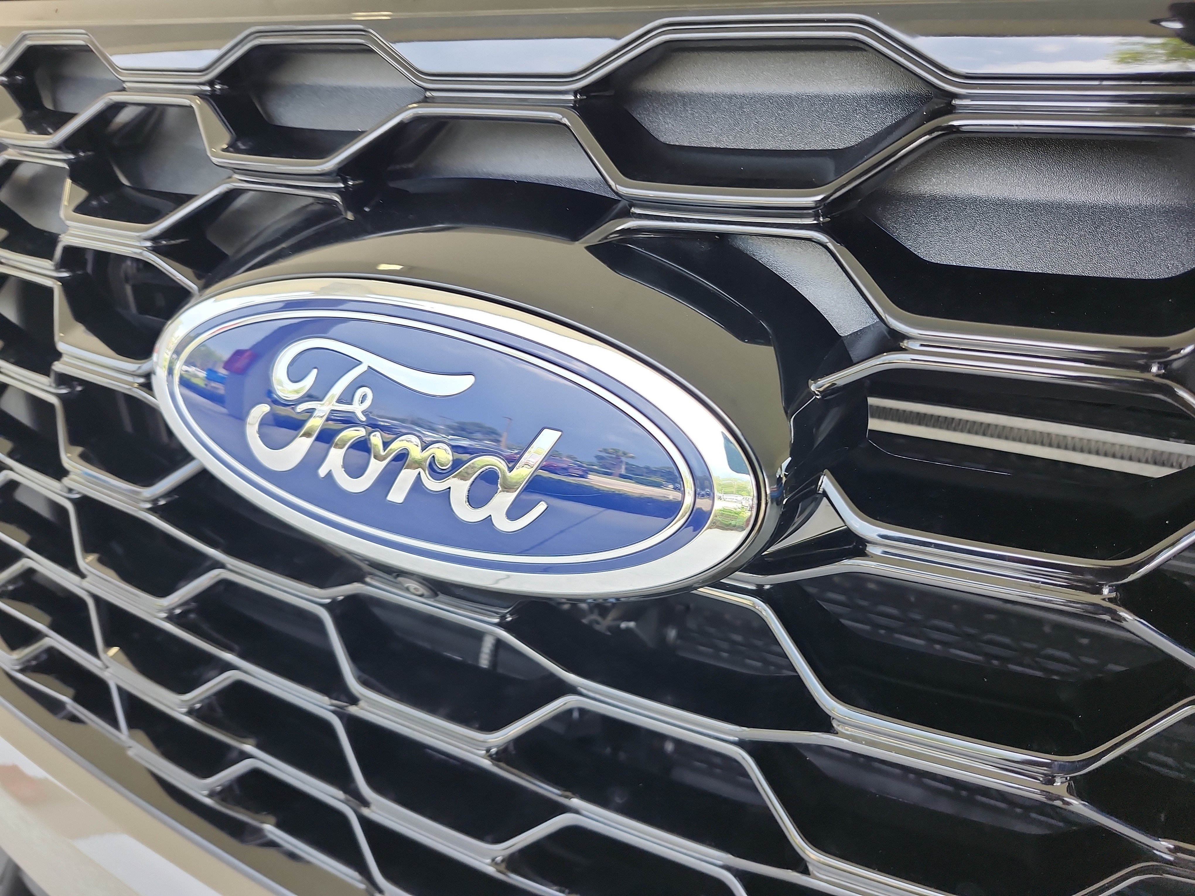 New 2026 Ford Explorer ST-Line w/ ST-Line Street Pack AWD/4WD image 30