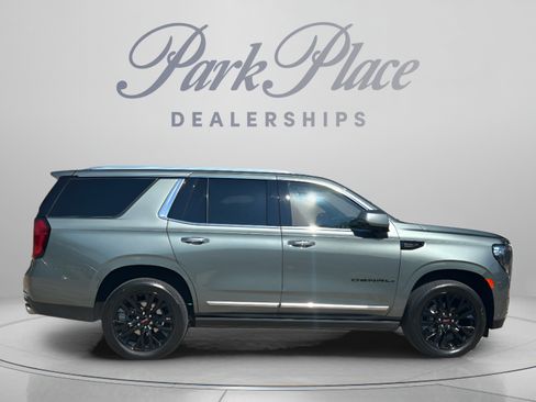 Used 2024 GMC Yukon Denali w/ Denali Reserve Package AWD/4WD image 6