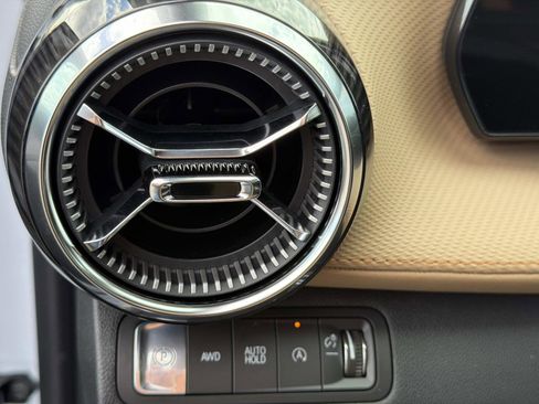 New 2026 Chevrolet Equinox ACTIV w/ Convenience Package III image 5