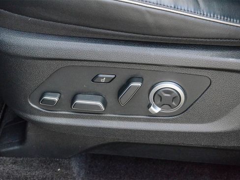 Used 2024 Hyundai Palisade Calligraphy image 24