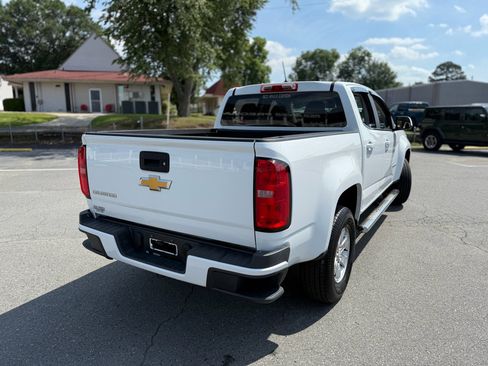 Used 2019 Chevrolet Colorado W/T w/ WT Convenience Package RWD image 18