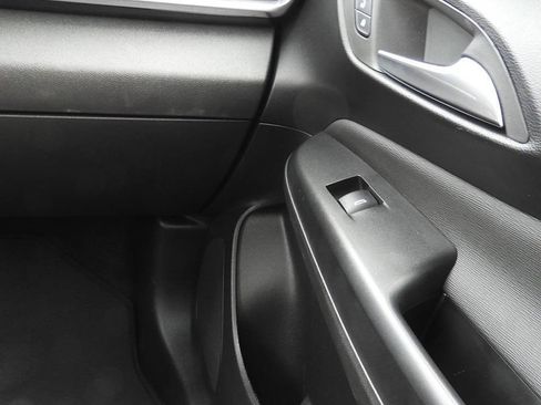 Used 2024 Buick Envista Avenir FWD image 39
