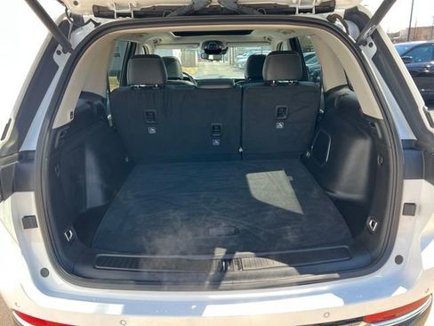 Used 2022 Jeep Grand Cherokee Limited 4xe image 41