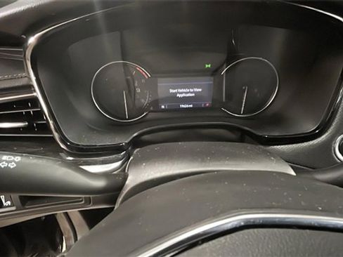 Used 2022 Cadillac XT5 Premium Luxury image 9