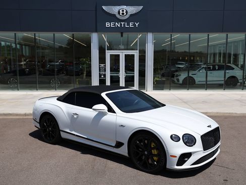 Certified 2023 Bentley Continental GT Speed AWD/4WD image 17