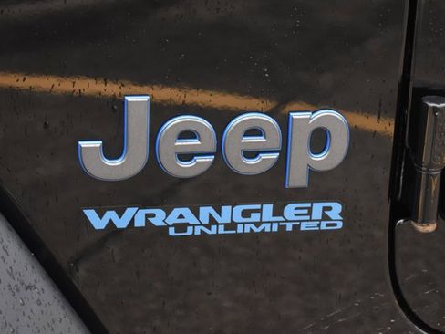 Used 2022 Jeep Wrangler Unlimited Rubicon 4xe w/ Cold Weather Group image 12