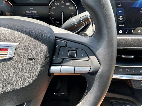 Used 2023 Cadillac CT5 Luxury RWD image 21