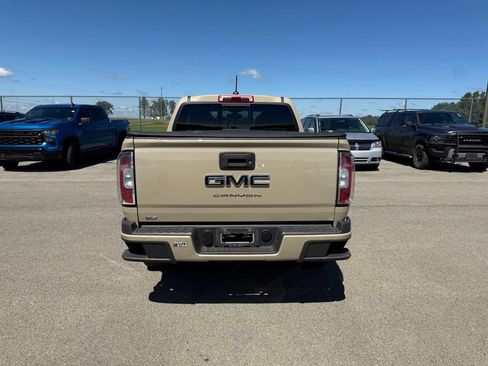 Used 2022 GMC Canyon Elevation AWD/4WD image 6