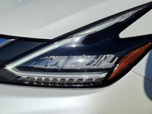 Used 2024 Nissan Murano SV AWD/4WD image 11