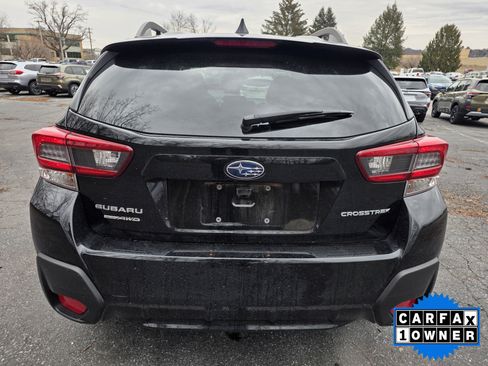 Used 2023 Subaru Crosstrek 2.0i Premium image 8