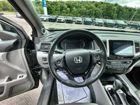 Used 2018 Honda Ridgeline RTL-E image 13