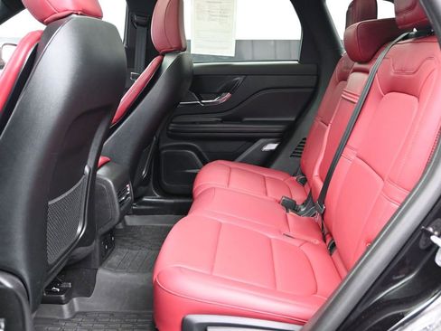 Used 2025 Lincoln Corsair Reserve w/ Jet Appearance Package image 26