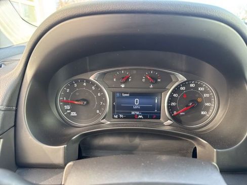 Used 2024 GMC Terrain SLE image 14