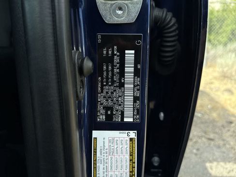 Used 2024 Toyota 4Runner TRD Off-Road Premium w/ Off Road Premium Plus Package AWD/4WD image 24