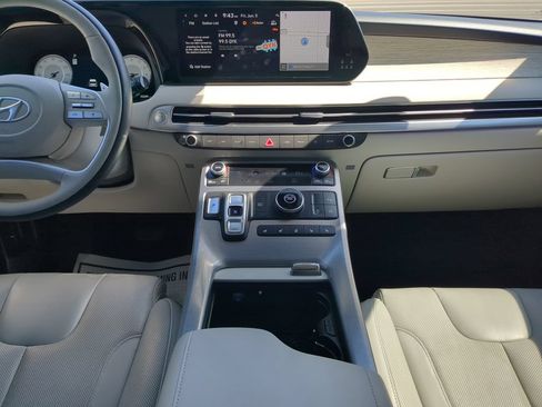 Used 2024 Hyundai Palisade Calligraphy FWD image 14