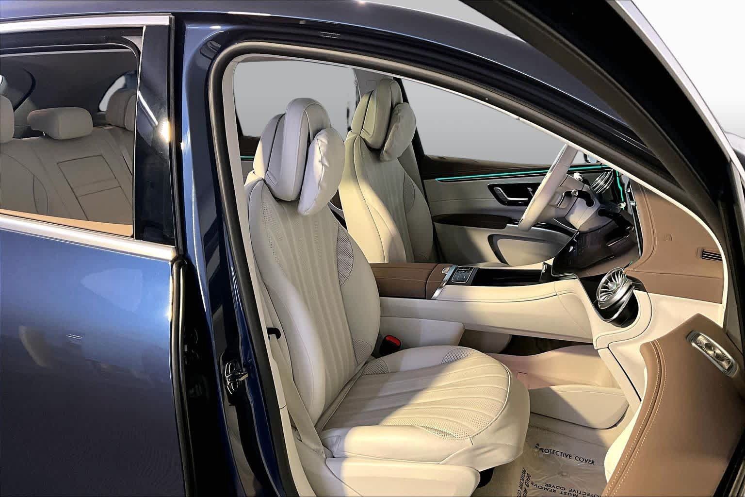 Certified 2023 Mercedes-Benz EQS 580 4MATIC SUV image 7