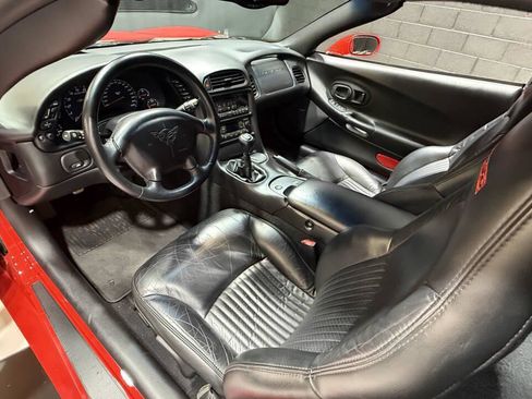 Used 2003 Chevrolet Corvette Z06 w/ Memory Package, 3 Drivers image 2