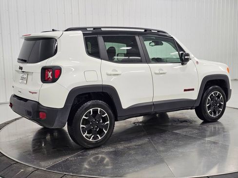 Used 2023 Jeep Renegade Trailhawk AWD/4WD image 5