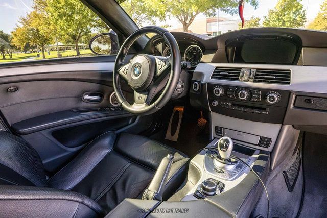 Used 2010 BMW M5 RWD image 45