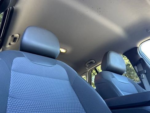 Used 2024 Chevrolet Trax LT FWD image 20