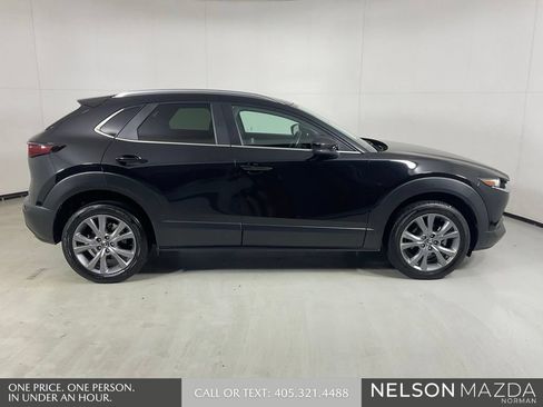 Certified 2025 MAZDA CX-30 AWD 2.5 S w/ Preferred Package image 5