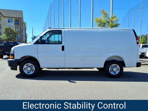 New 2025 Chevrolet Express 2500 w/ Communications Package image 29