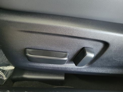 Used 2025 Lexus IS 350 F Sport RWD image 23
