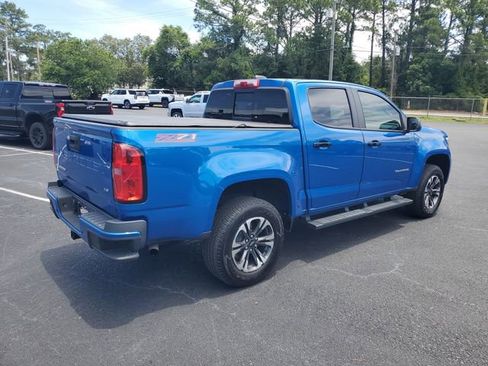 Used 2021 Chevrolet Colorado Z71 w/ Safety Package RWD image 6