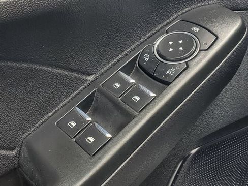 Used 2022 Ford Escape SE w/ SE Sport Appearance Package FWD image 8