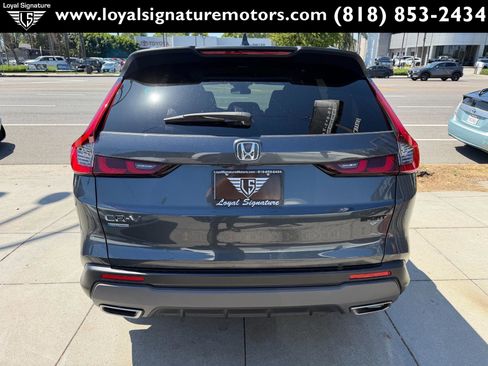 Used 2025 Honda CR-V Sport image 6