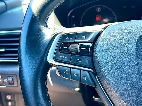 Used 2019 Honda Accord Sport image 28