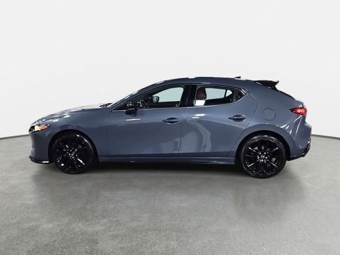 Used 2021 MAZDA MAZDA3 Hatchback w/Premium Plus Pkg image 8