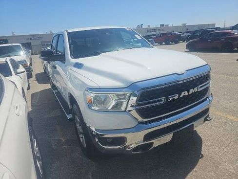 Used 2024 RAM 1500 Big Horn AWD/4WD image 3