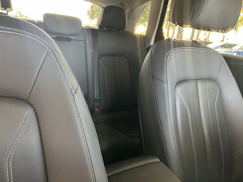 Used 2023 Audi Q5 2.0T Premium w/ Convenience Package image 37