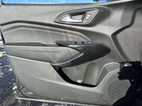 Used 2024 Chevrolet Trax LT image 22