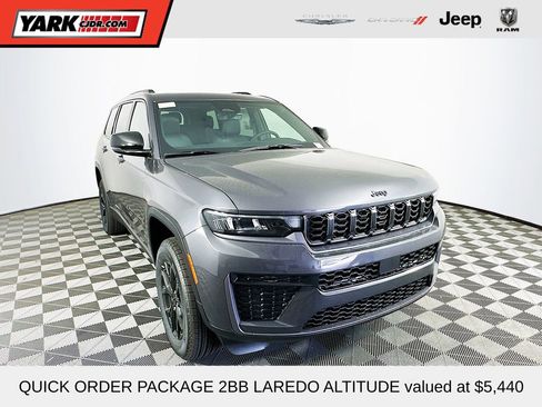 New 2026 Jeep Grand Cherokee L 4WD image 1