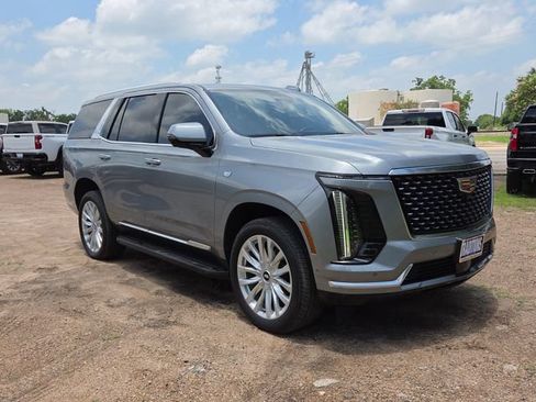 Certified 2026 Cadillac Escalade 2WD image 38