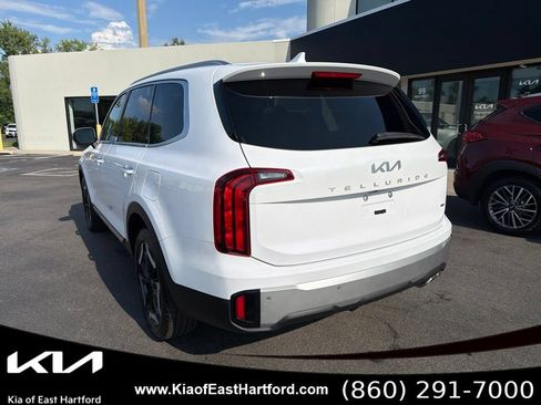 Certified 2024 Kia Telluride S w/ S Sunroof Package AWD/4WD image 10