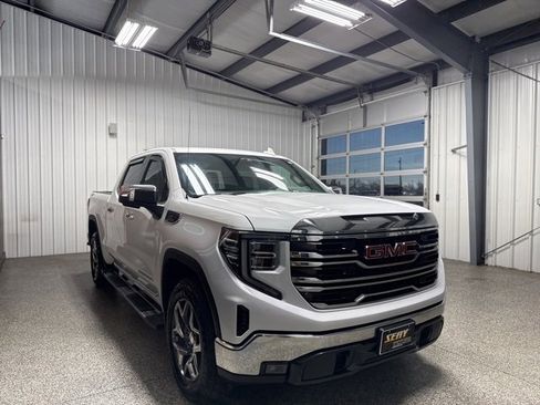Used 2023 GMC Sierra 1500 SLT w/ SLT Premium Package image 29