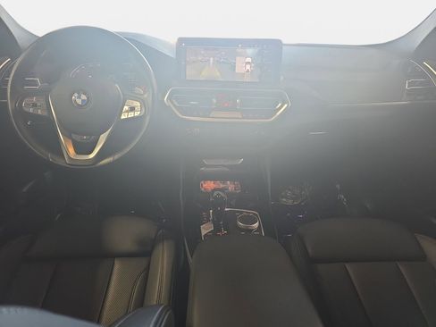 Used 2024 BMW X4 xDrive30i w/ Parking Assistance Package AWD/4WD image 9
