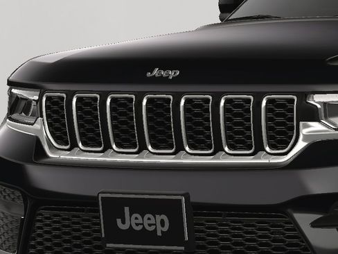 New 2025 Jeep Grand Cherokee Laredo X image 14