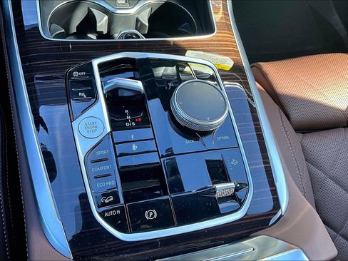 New 2026 BMW X7 xDrive40i image 19