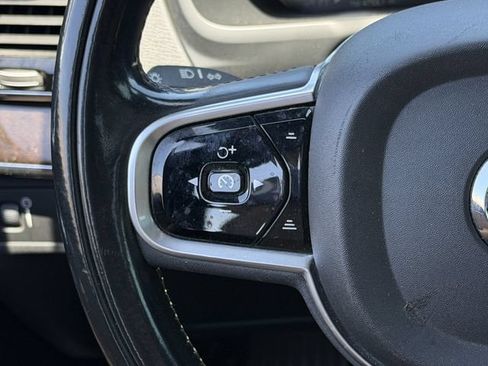 Used 2017 Volvo XC90 T6 Momentum w/ Vision Package AWD/4WD image 14
