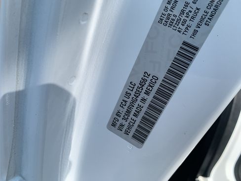 Used 2025 RAM ProMaster 3500 w/ Convenience Group FWD image 12