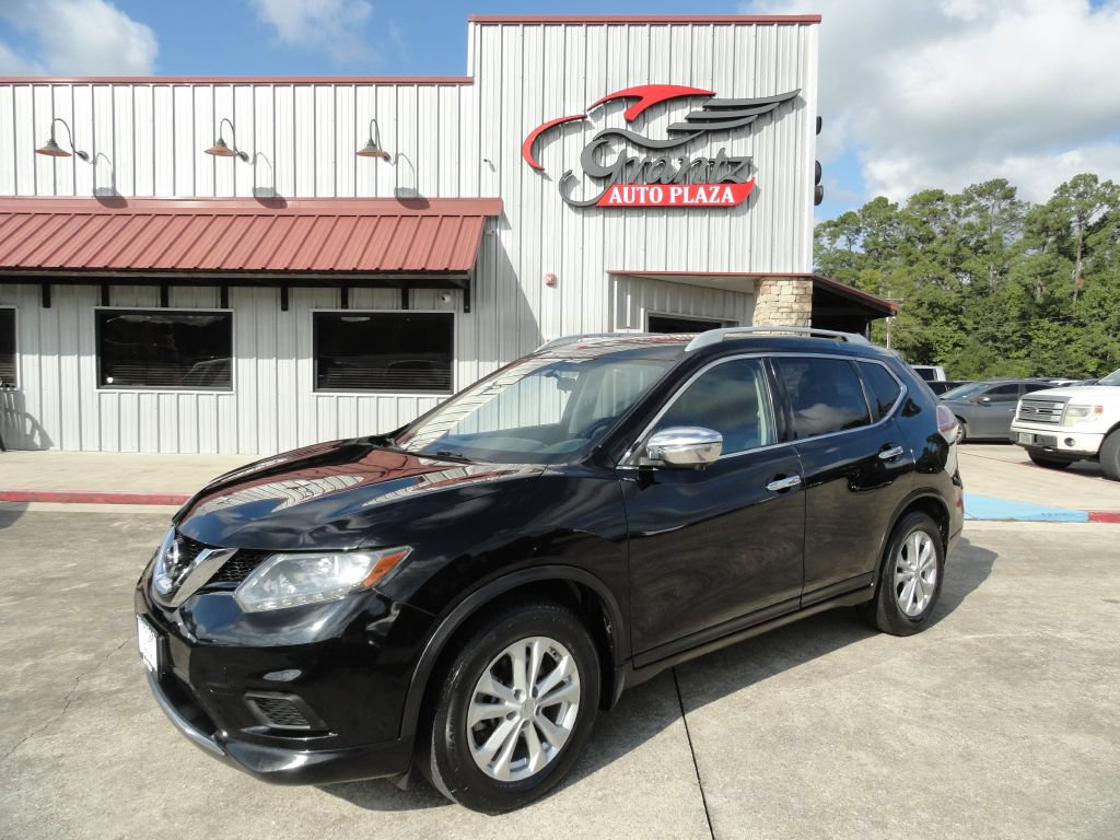 Used 2015 Nissan Rogue SV w/ SV Premium Package FWD image 1