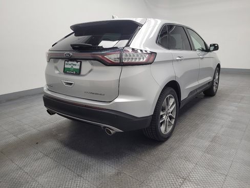 Used 2017 Ford Edge Titanium w/ Equipment Group 301A FWD image 9