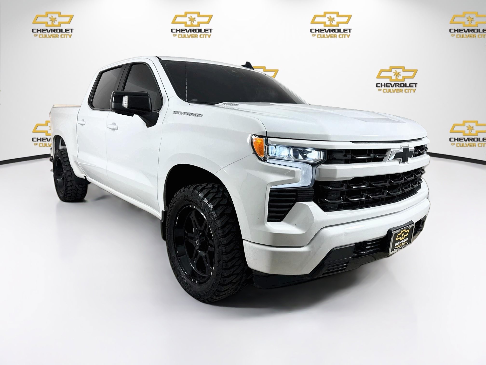 Used 2023 Chevrolet Silverado 1500 RST w/ Convenience Package II RWD image 1