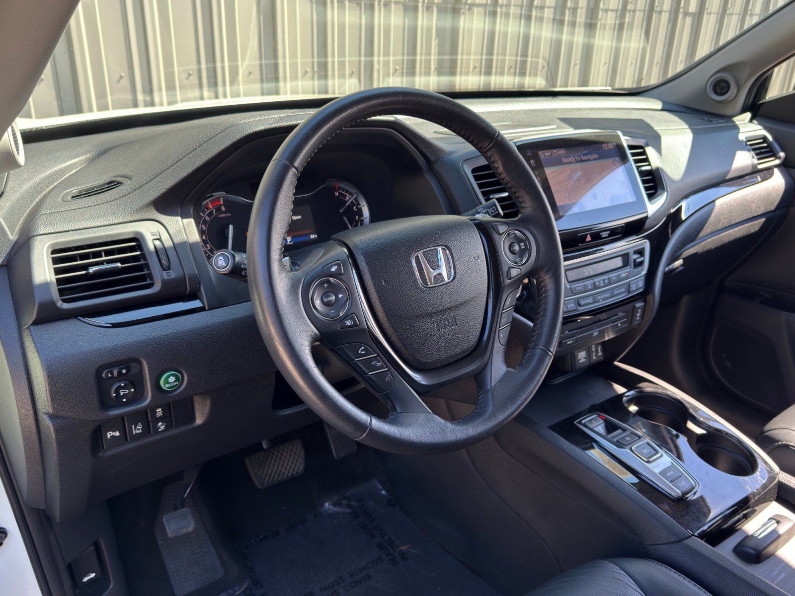 Used 2017 Honda Pilot Touring image 13