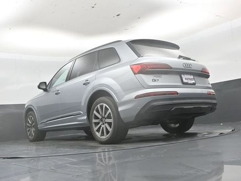 Used 2023 Audi Q7 2.0T Premium Plus w/ Premium Plus Package AWD/4WD image 45